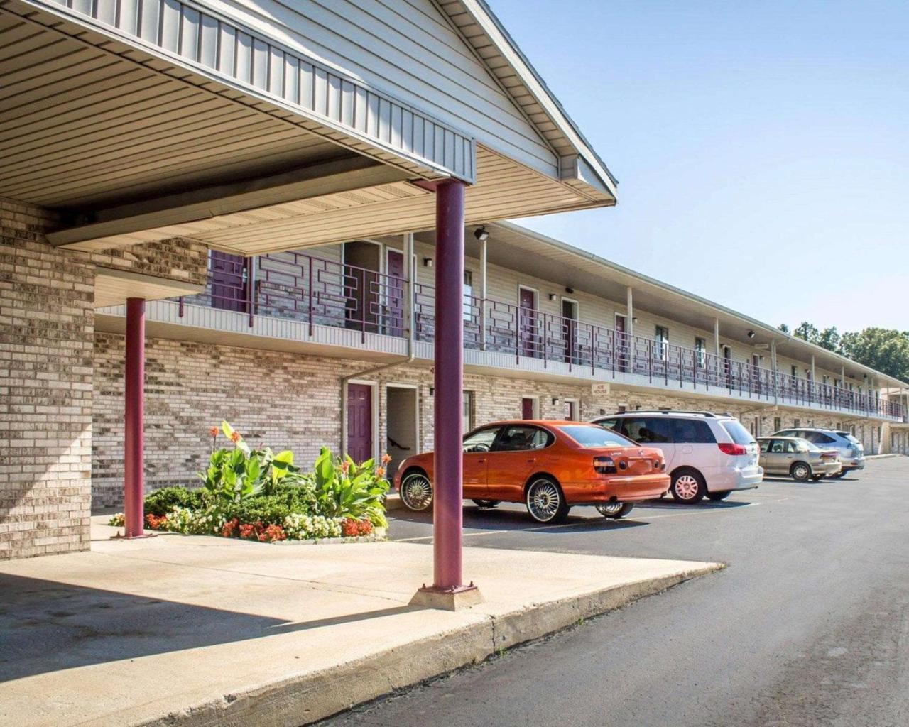 Econo Lodge Elkhart Exterior foto